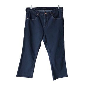 Universal Standard Cropped bootcut jeans 16